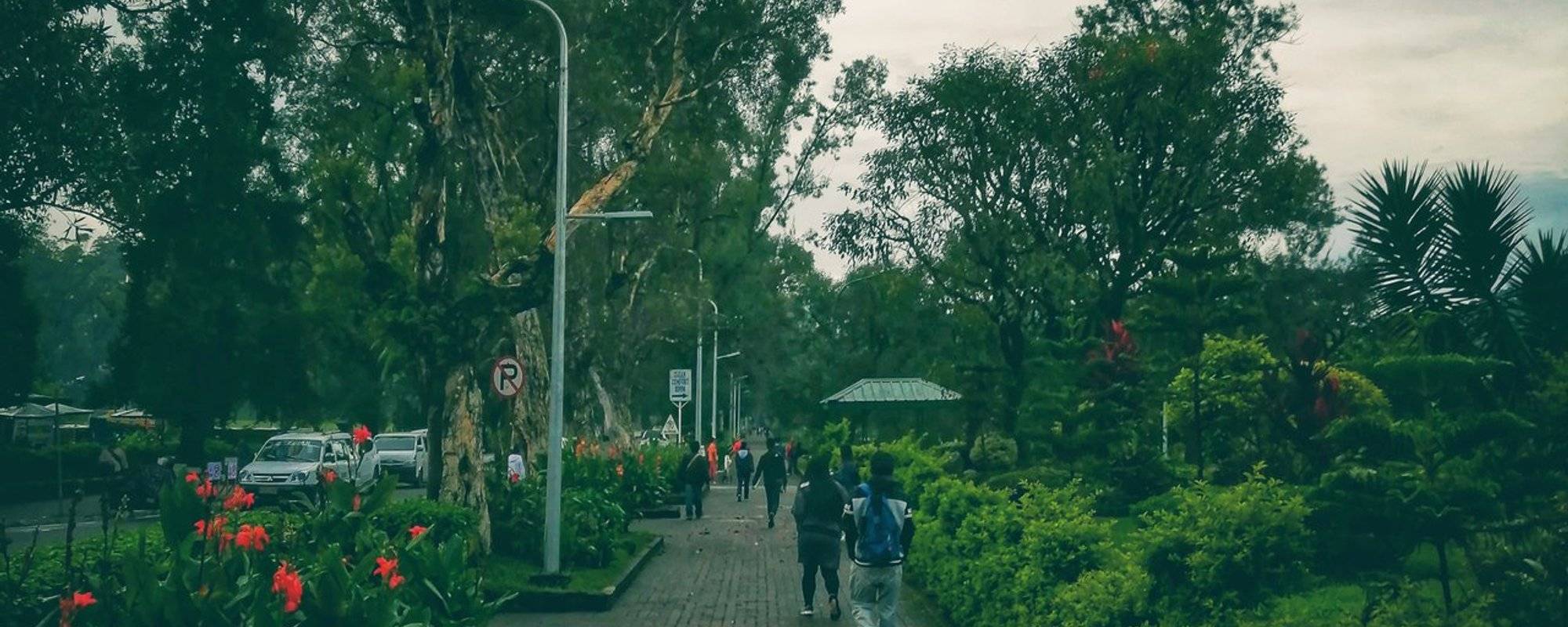 Morning walk at Burnham Park - Baguio City