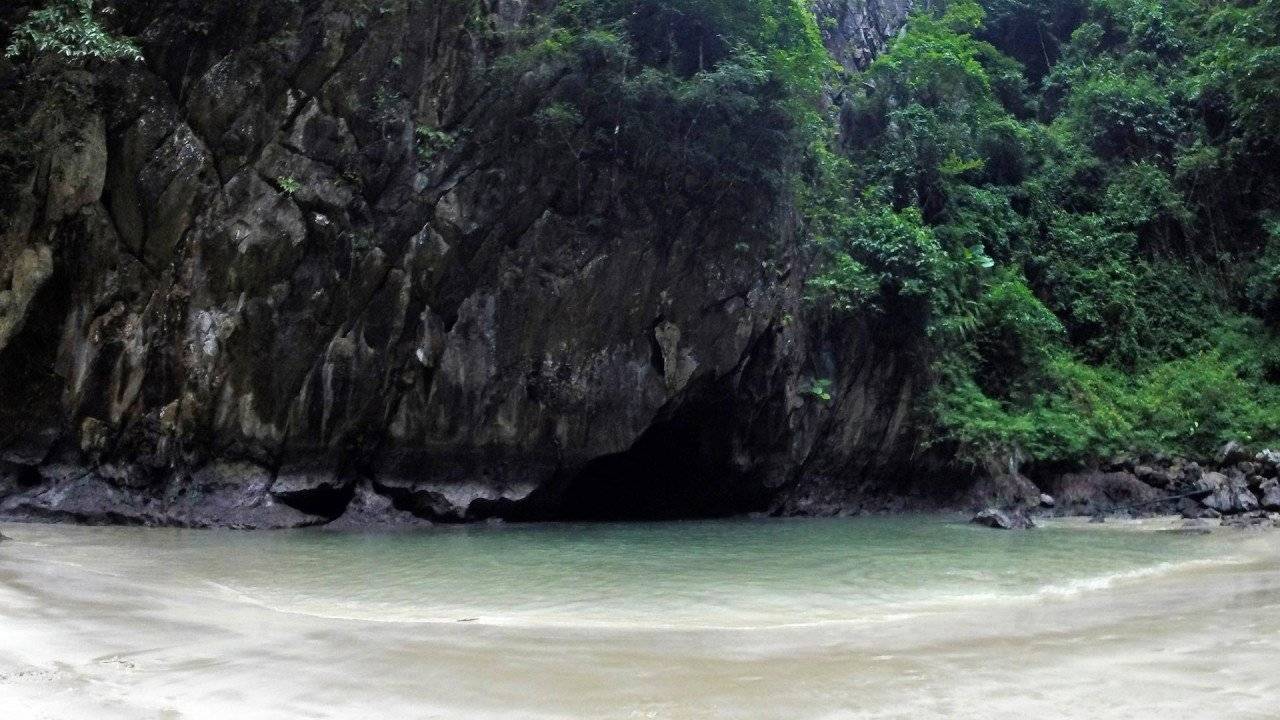 Koh-Mook-Emerald-Cave.jpg