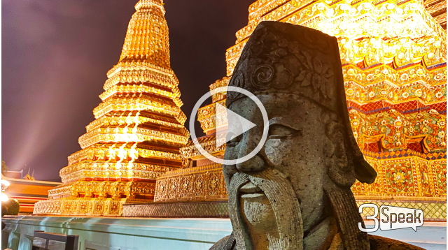 Bangkok: Crazy Tuk Tuks and the Temple at Night