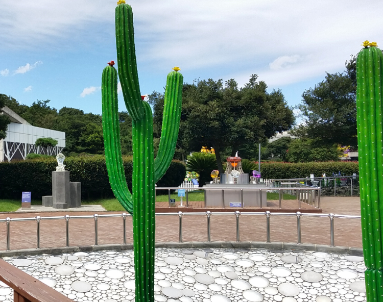 South Korea: Magic World and Glass Island in Jeju Island. PART I