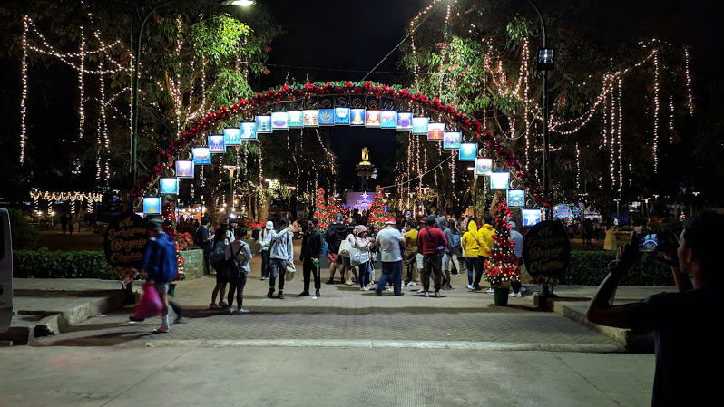 Ulog#224 Beautiful Sunday- An Enchanting Baguio Christmas at Burnham Park!