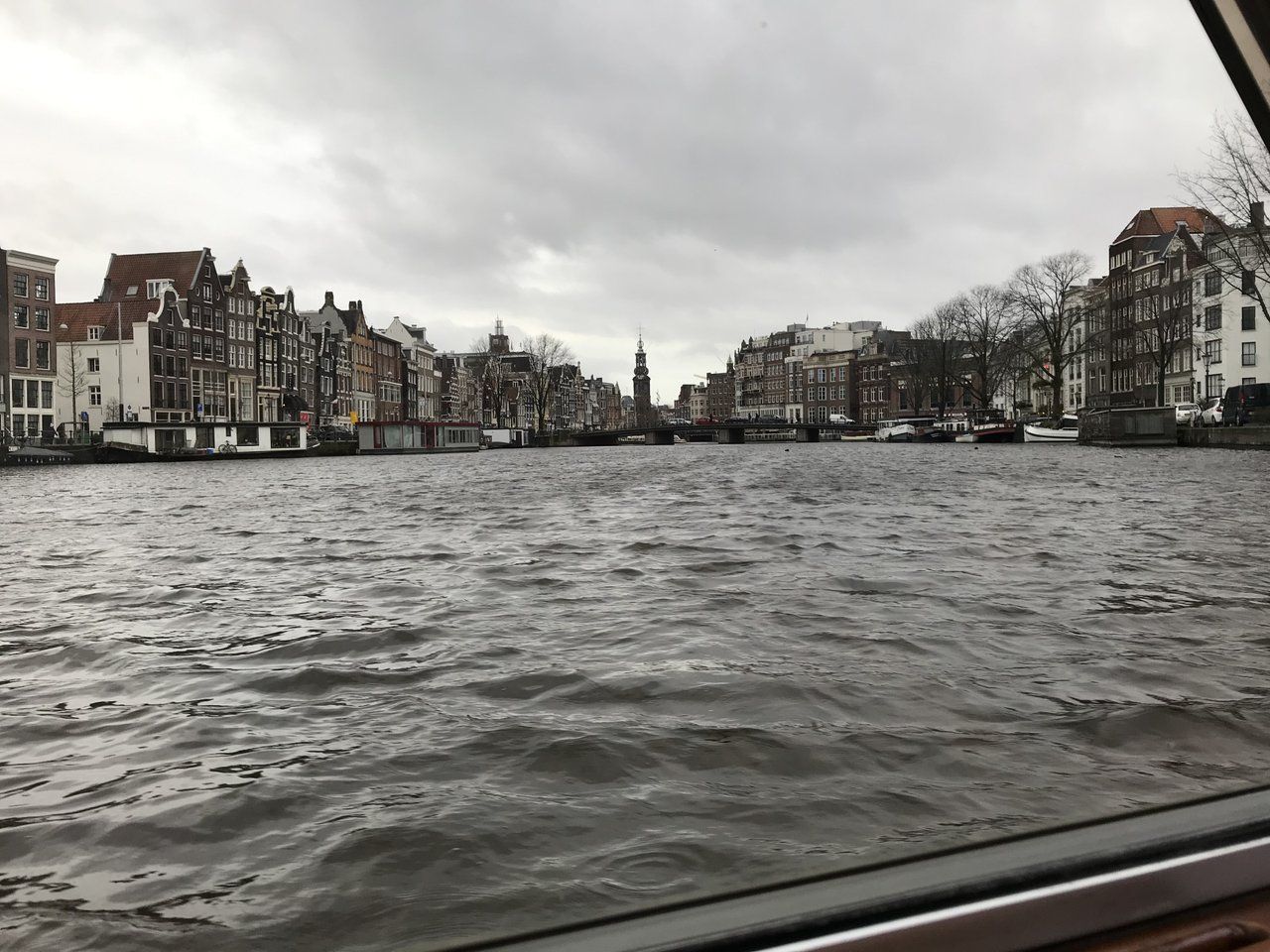 fba8d1.jpg