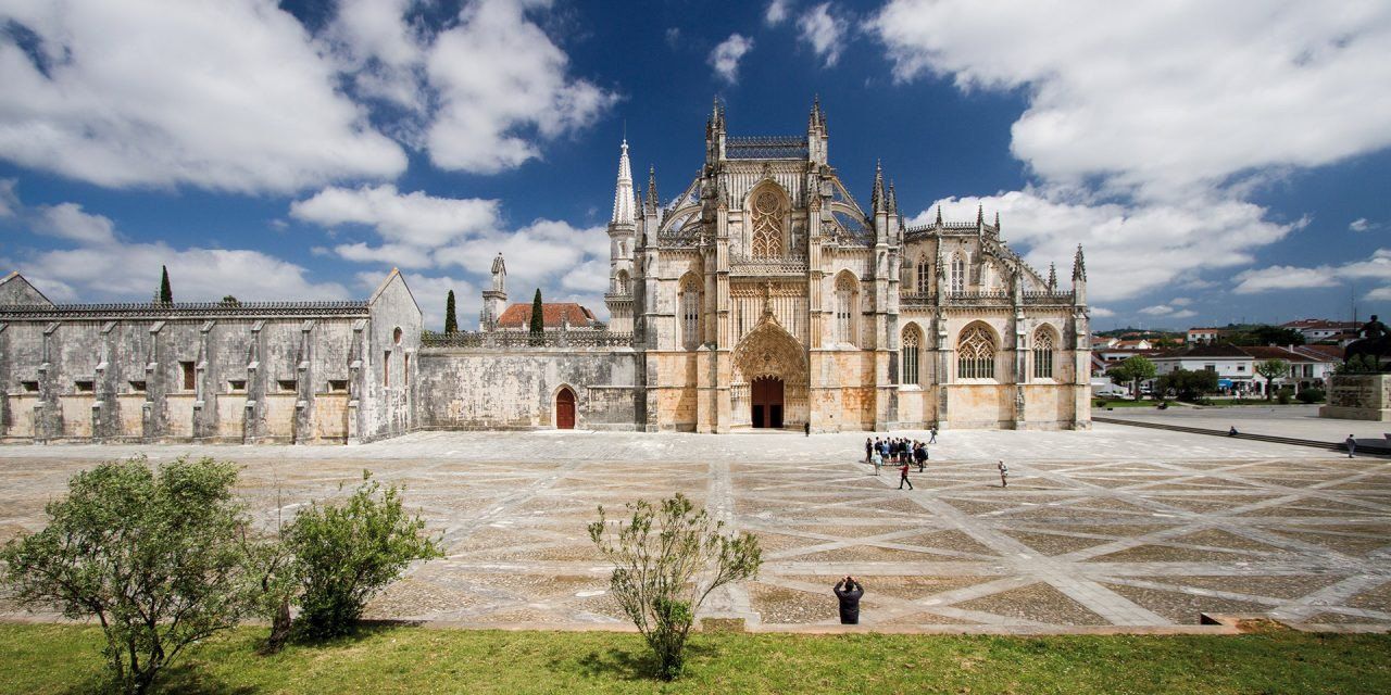 Travel Portugal - Batalha Monastery