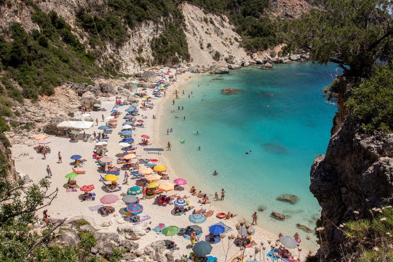 TripFM #70: Easy walk to the Agiofili beach, Lefkada Island, Greece, 2018 (11 pics)