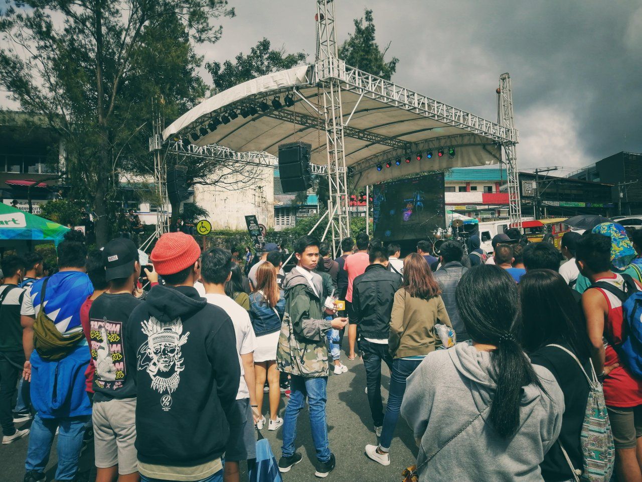 A quick walk at Baguio City's Day.