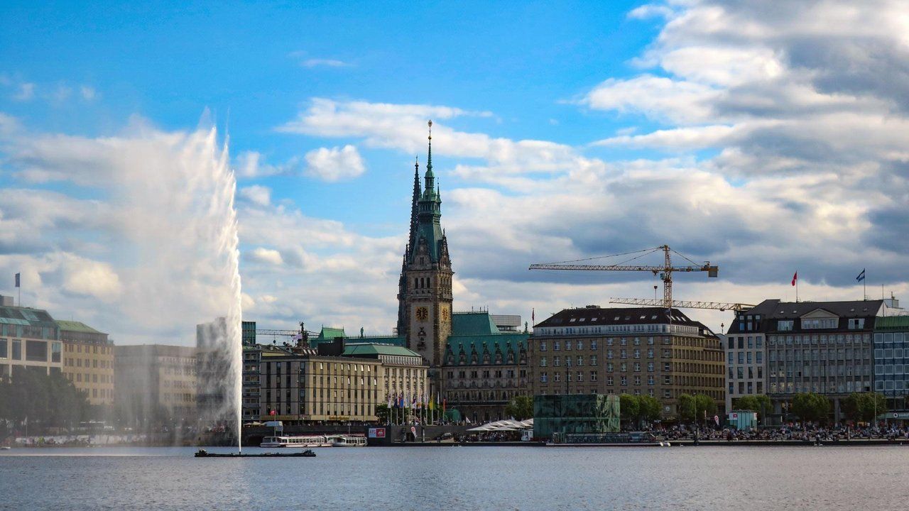 Alsterrundfahrt in Hamburg [GER/Deutsch]