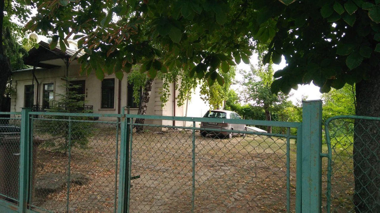 7y855t2xkl.jpg
