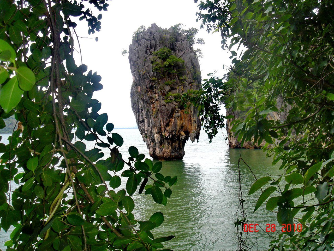 Boulder Sunday hosted by @shasta - Phi Phi Island !!