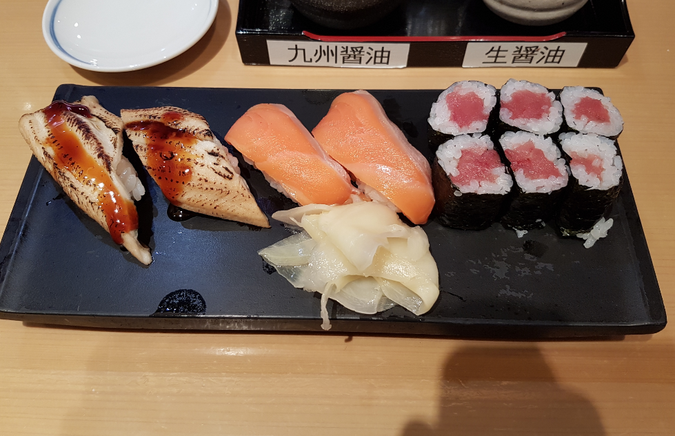TacoCat’s Travels #110 (Japan 4.0: Fukuoka): Yummy Sushi and Chimken! 🍣