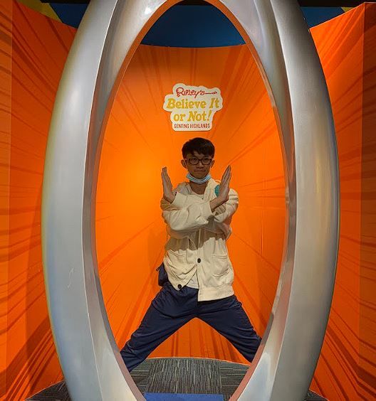 TacoCat’s Travels #221 (Genting): Marveling Mind Bending Illusions at Ripley's! 🤯