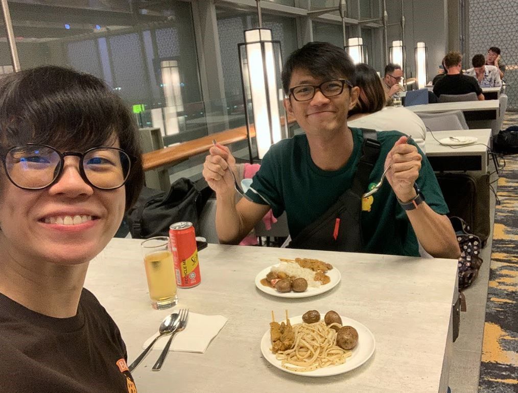 TacoCat’s Travels #226 (Seoul): Lounging around before our Honeymoon Journey begins! 🛫