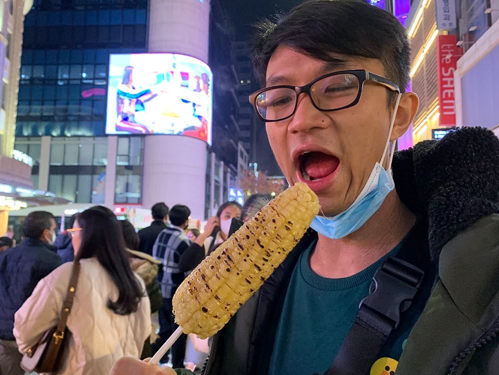 TacoCat’s Travels #229 (Seoul): Checking into Myeongdong’s Tasty Snacks