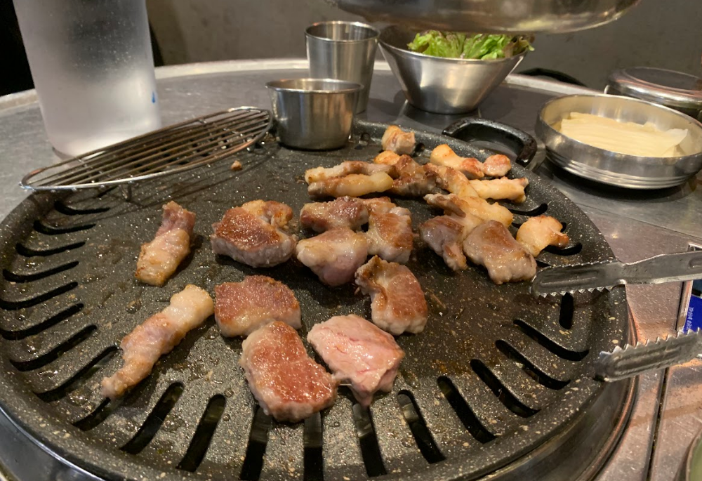 TacoCat’s Travels #242 (Seoul): Enjoying Celebrity KBBQ and Snacks! 😋