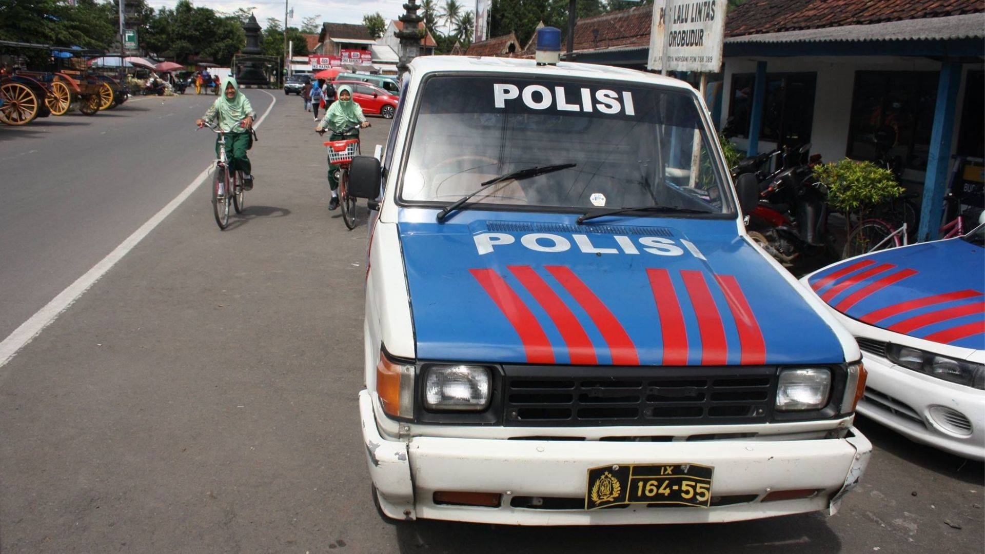 Javos salos policijos pareigūnų automobilis