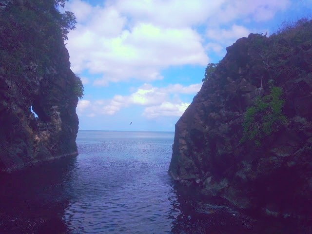 The entrance to the cave towards the Cave of the Nest, I took this photo right when I was towards the entrance to the cave, 