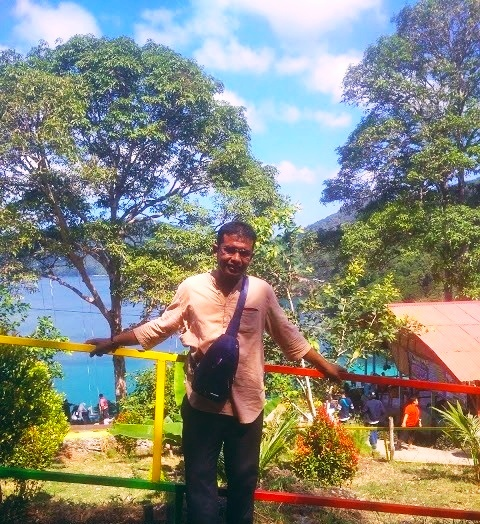 This photo is when I was standing right behind the canteen or Warkop position.