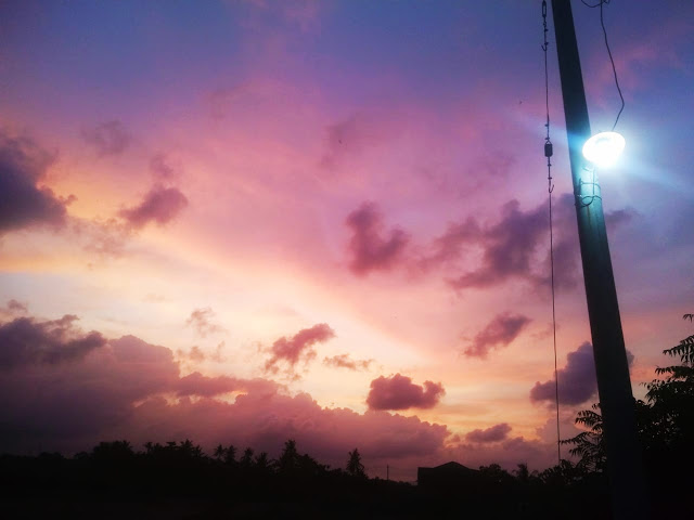 This is a picture of the enchanting picture of the sky that is bluish coupled with the scent of sunset when on the way home to the place of lodging