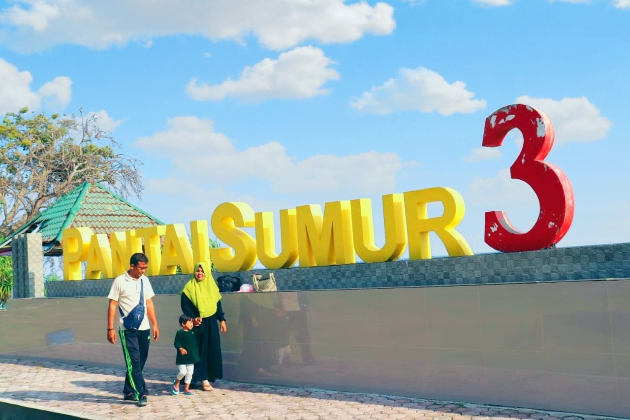 The charm of Sumur Tiga and Anoitam beaches that are not as attractive as Bali.Sabang Aceh.Indonesia