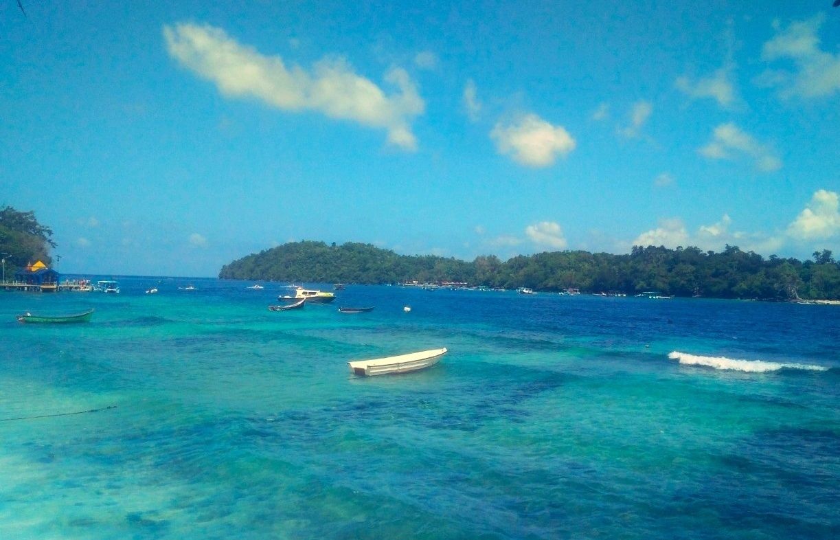 Enchantment of Iboih Beach and the Beauty of the Rubiah Marine Park, Sabang
Aceh, Indonesia.