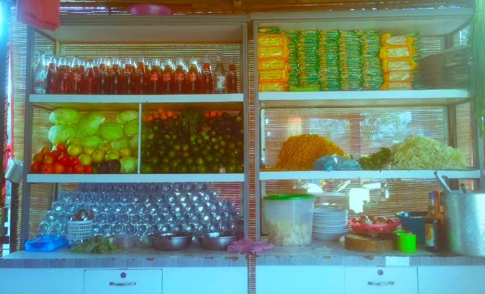 Pictures of noodles, oranges, avocados and so on,