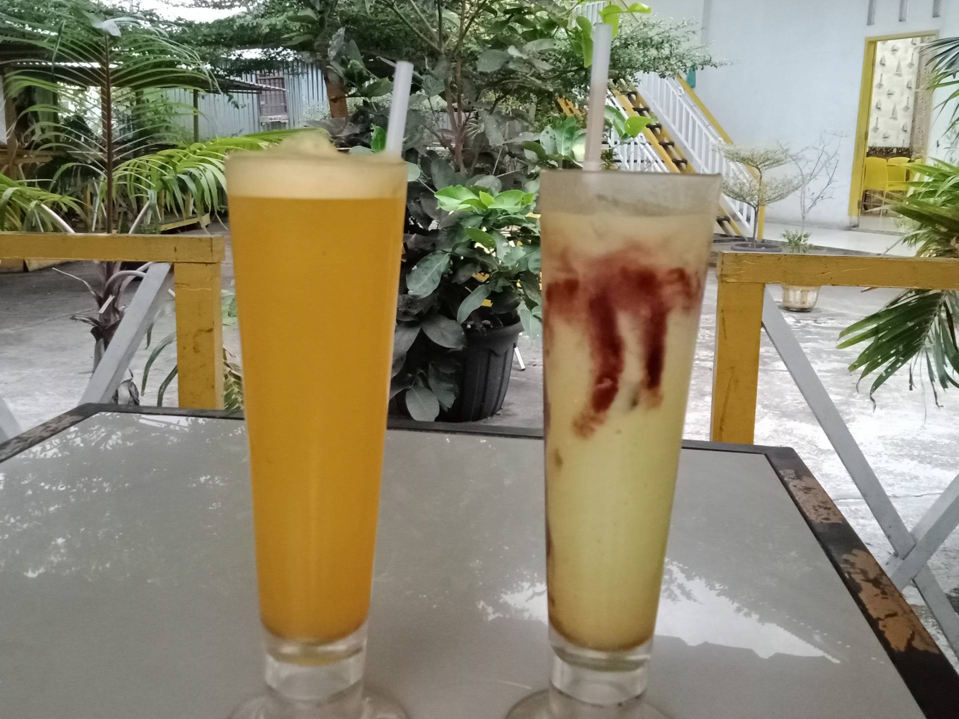 orange and avocado juice
