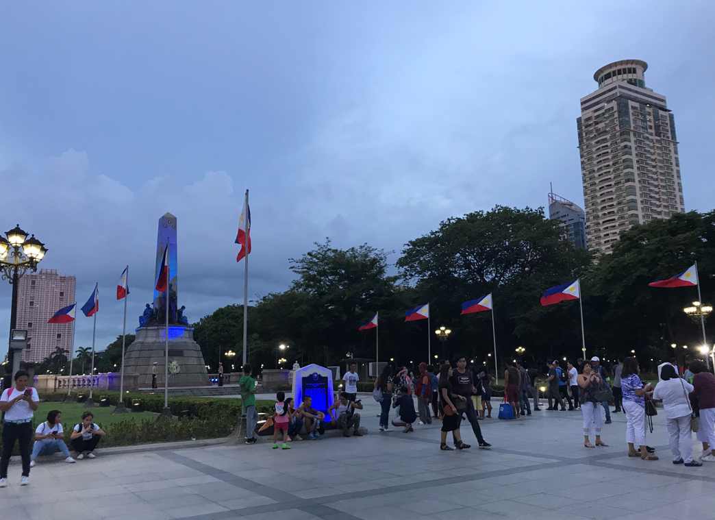 People come and take picture in front the monument but nobody is allowed to come near it
