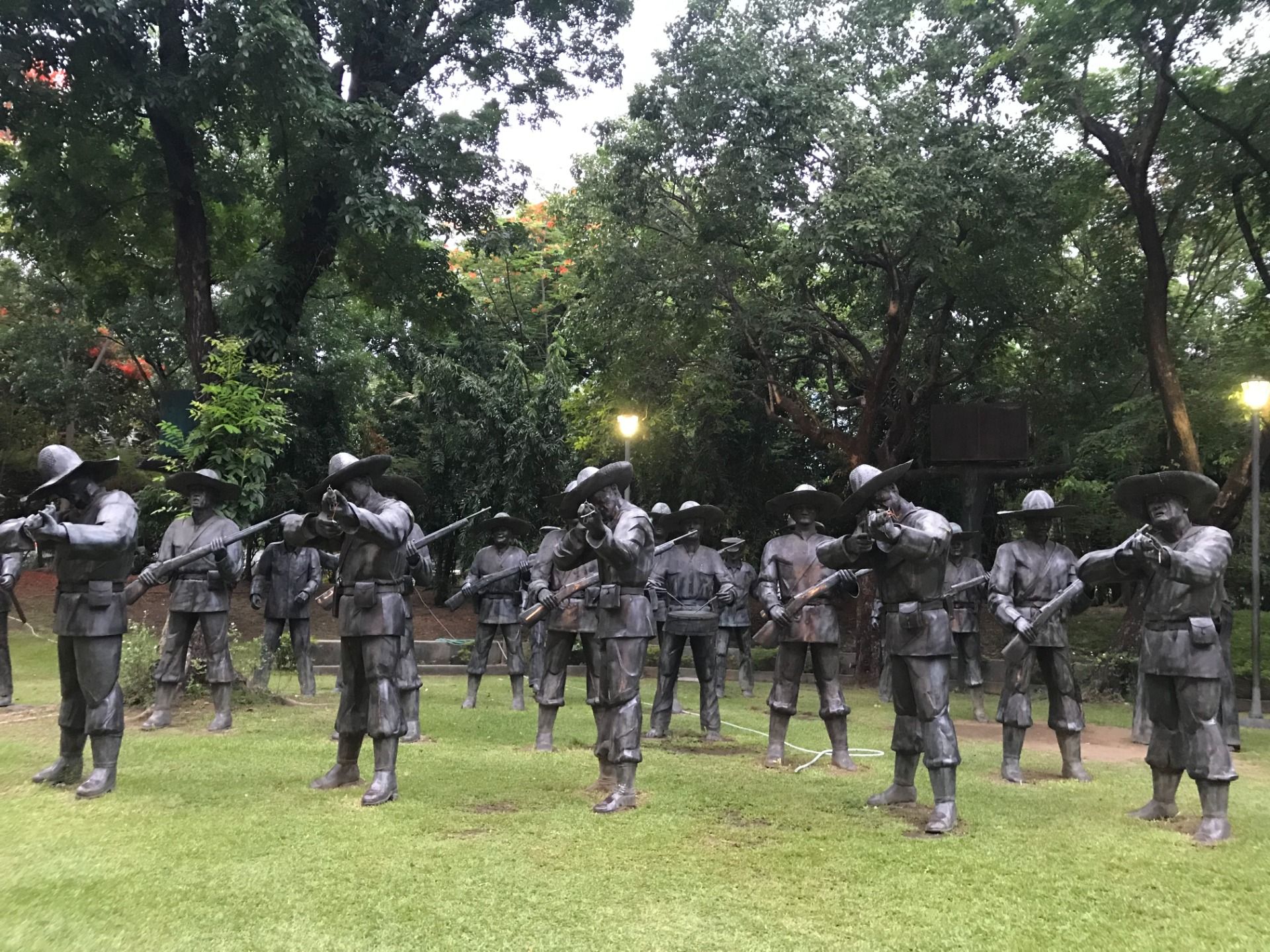 The memory of José Rizal, patriot and martyr (The Memorial Monument )