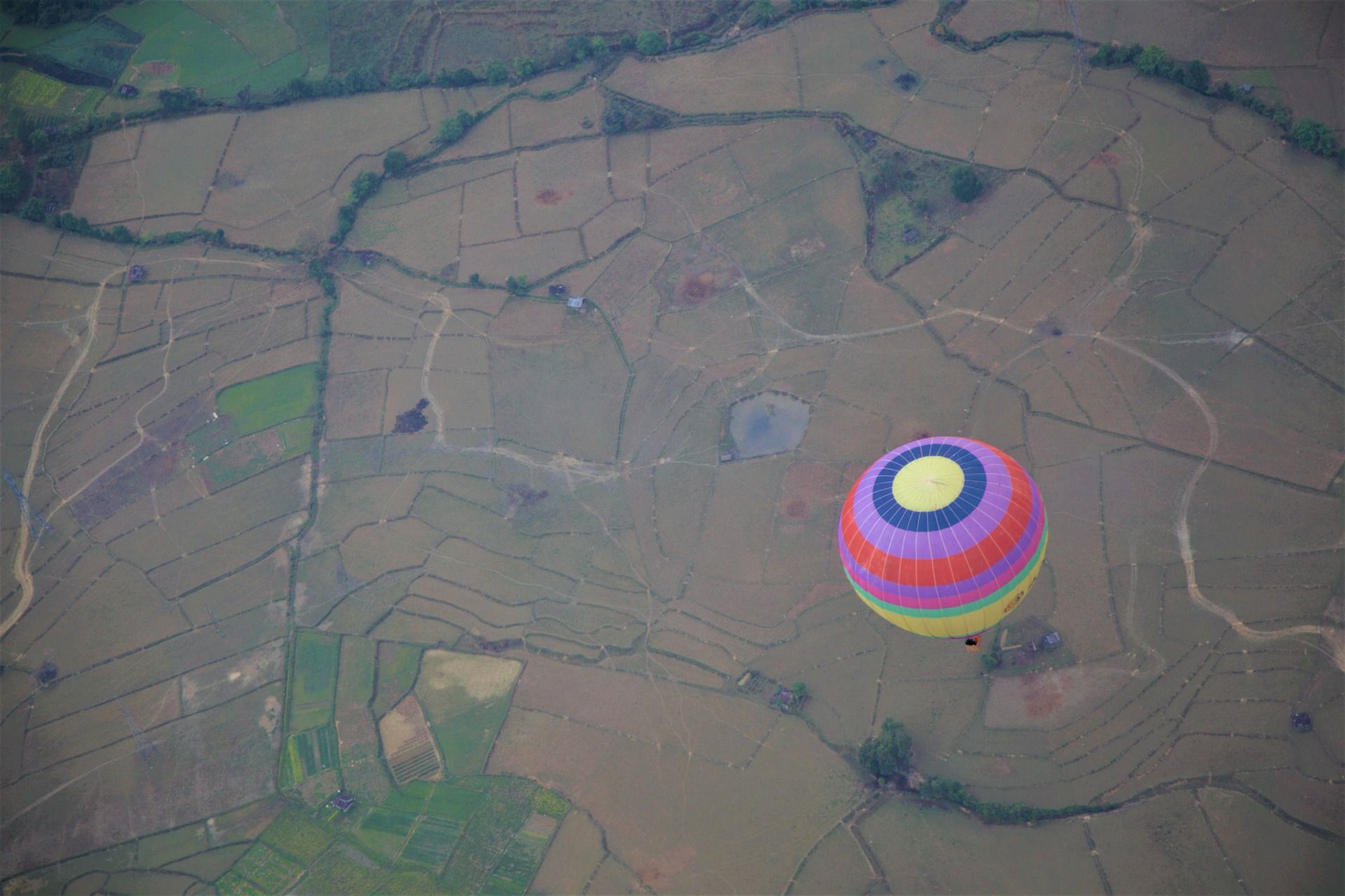 My First Experience Riding Hot Air Balloon In Vang Vieng , Laos 