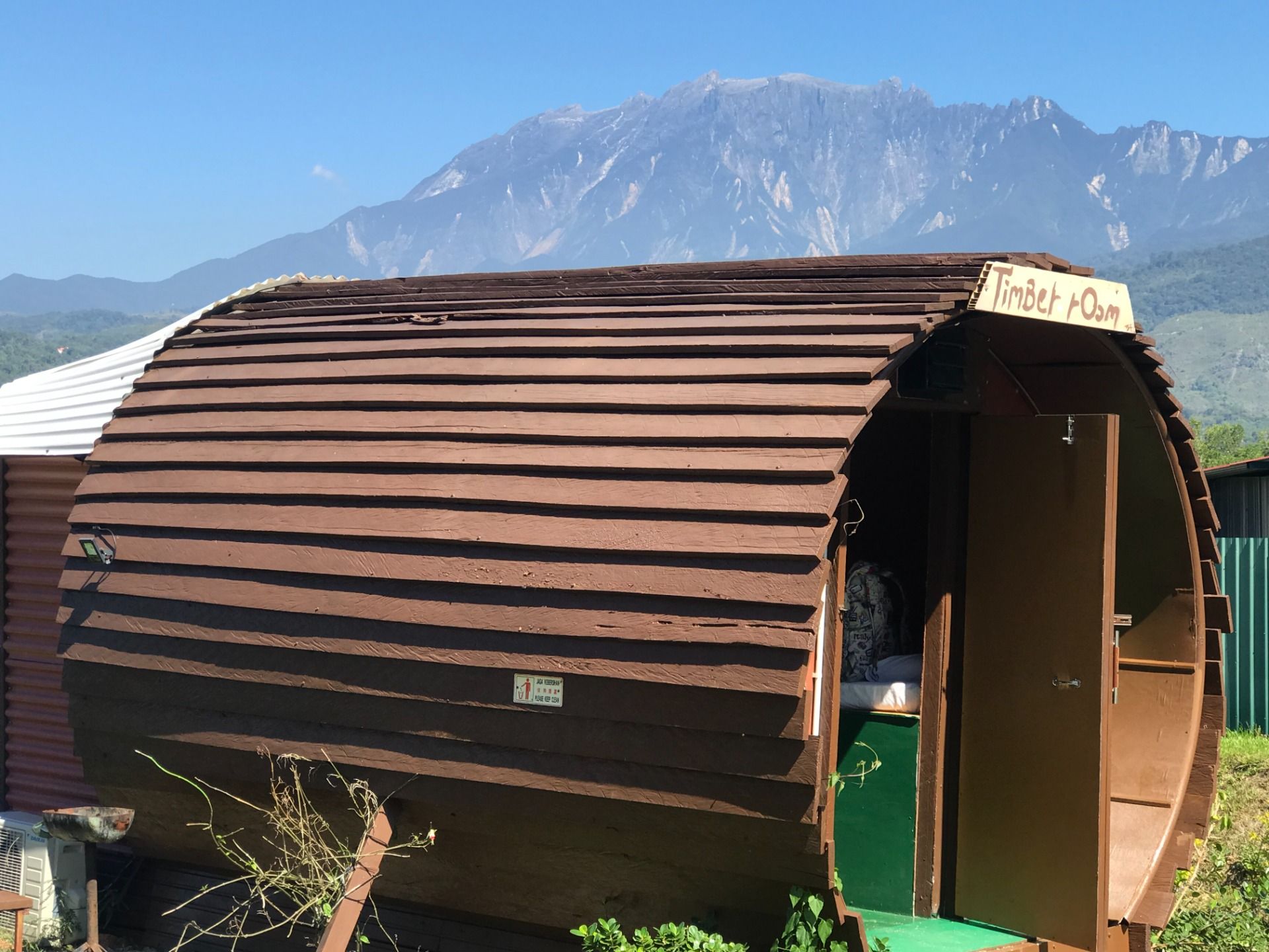 Escape to Marakau Cabin Lodge 
