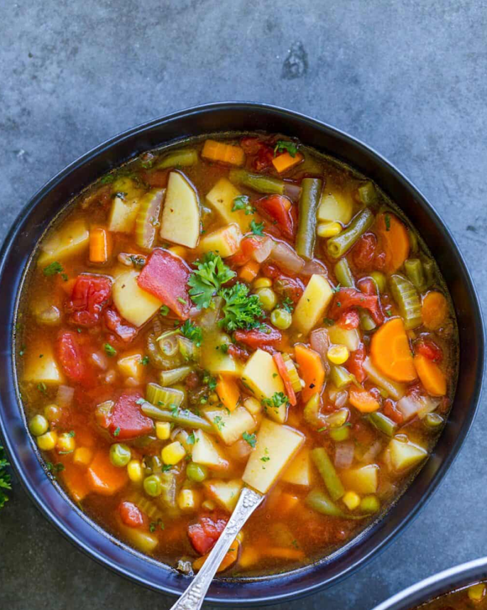 A photo of what the soup was supposed to look like... just kidding mine wasn’t that bad but not quite aesthetic enough for it’s picture to make an appearance on my blog post