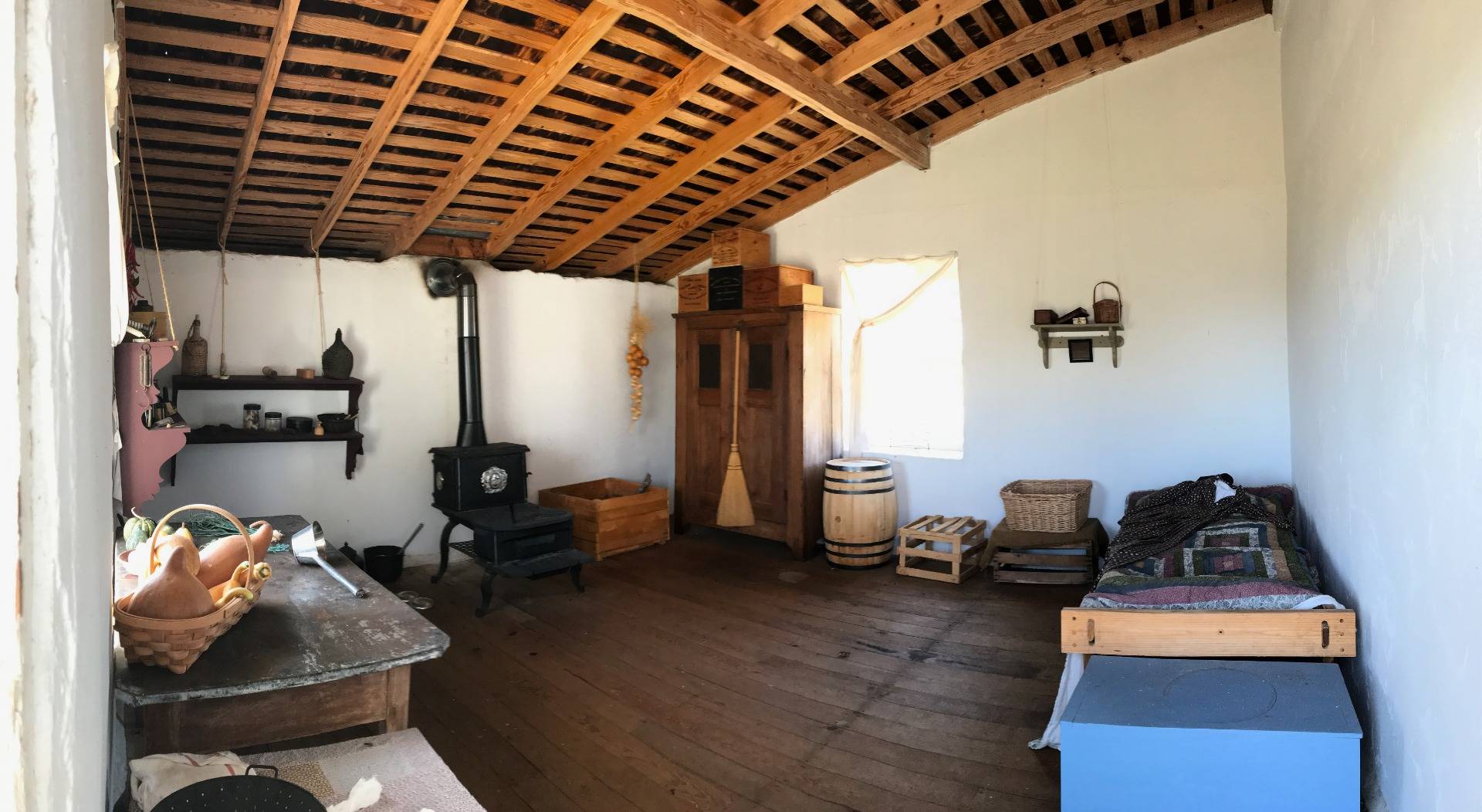 Married officer’s kitchen and servant quarters
