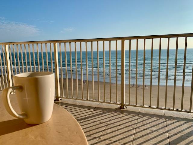 Morning coffee overseeing the beach
