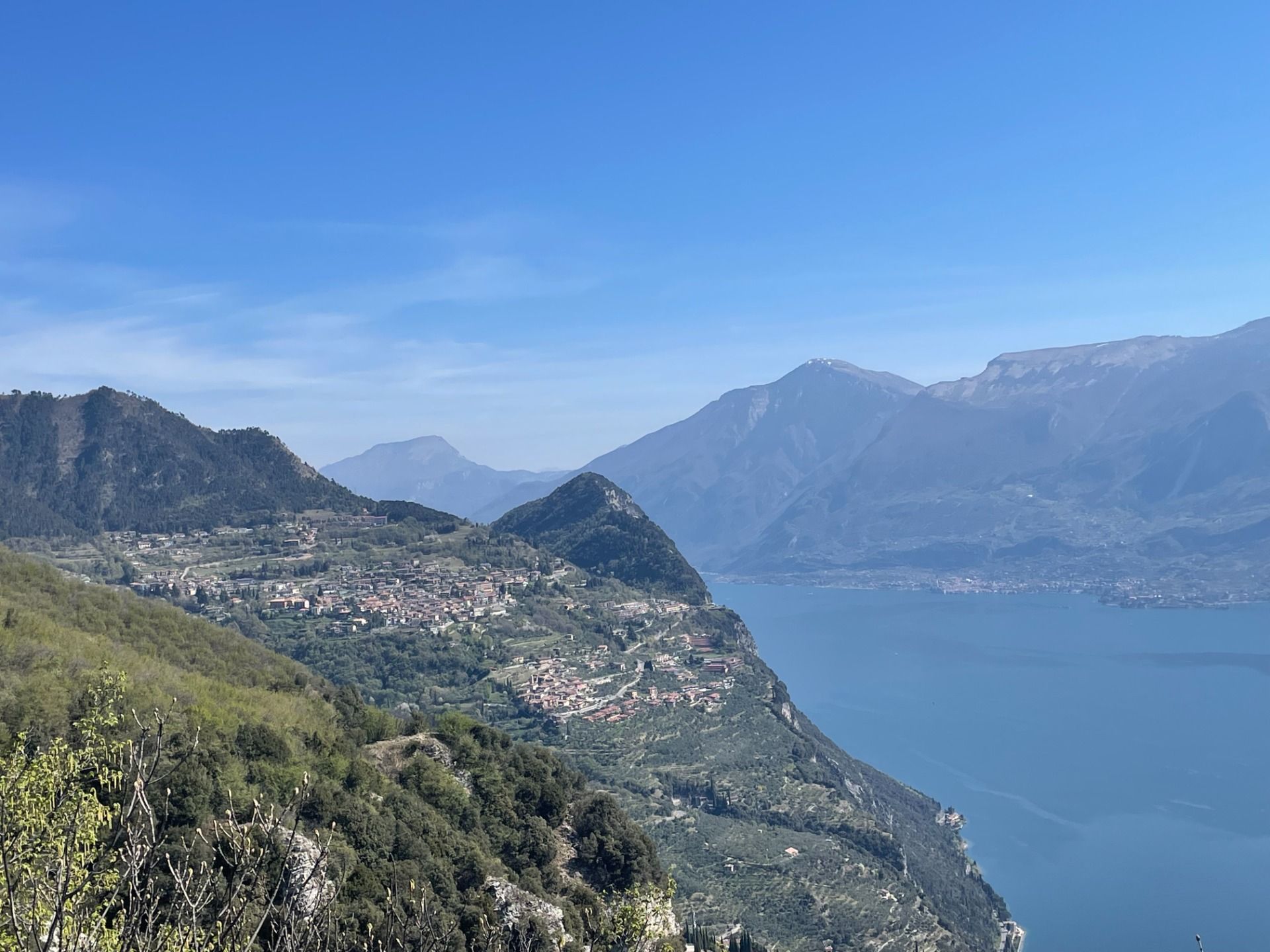 From Muslone to Piovere and back again