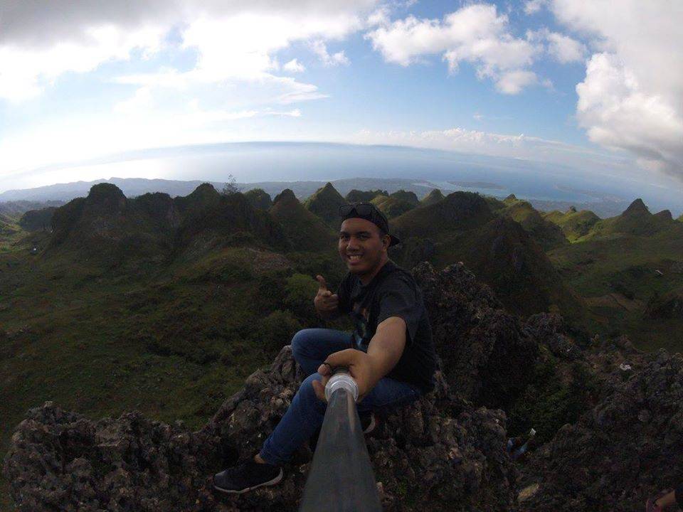 That view from the highest point in the entire Cebu island!