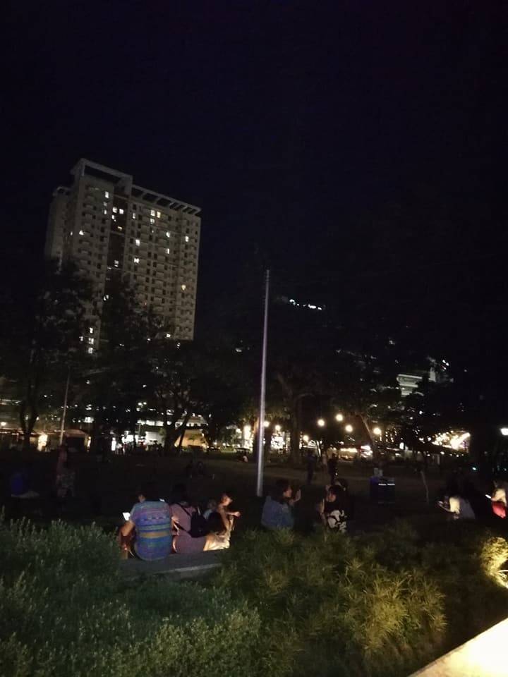 Night strollin’ at the IT Park Cebu