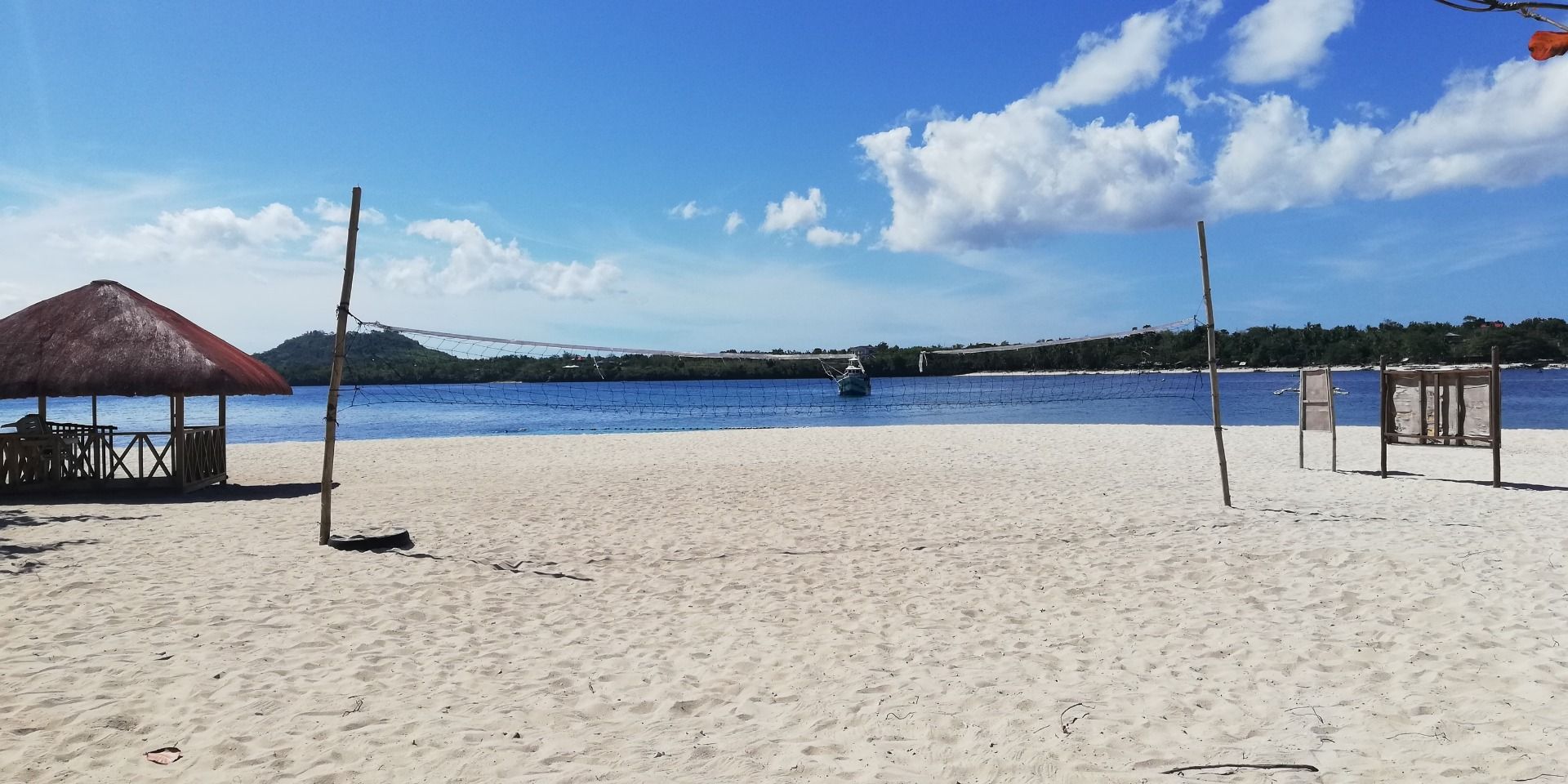 Wanna play some beach volleyball?