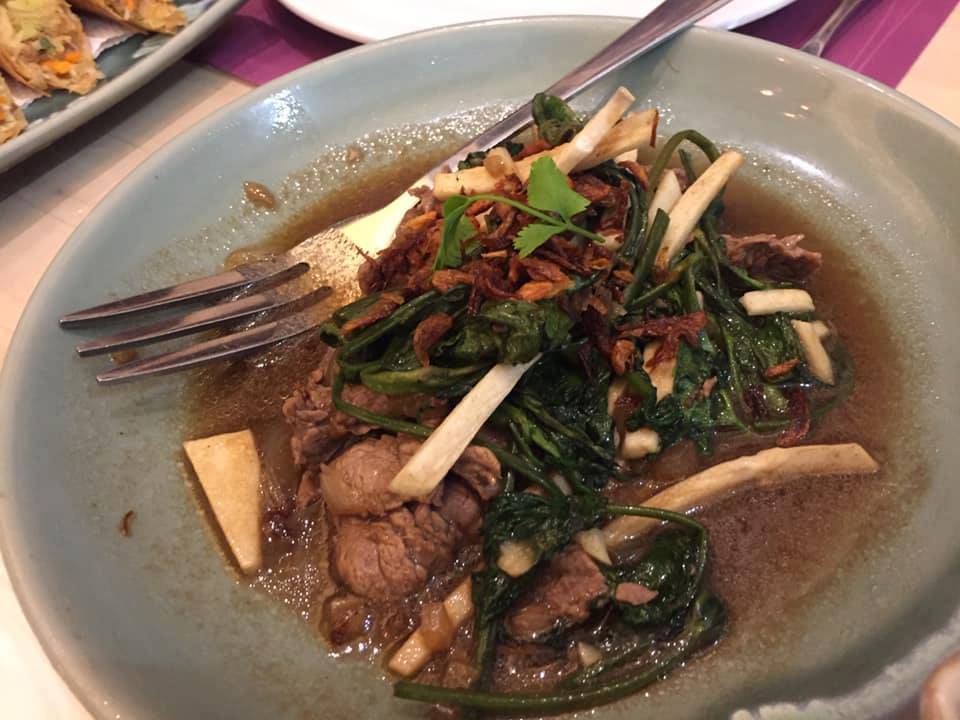 Rau Muong Xao Thit Bo - Beef with waterspinach
