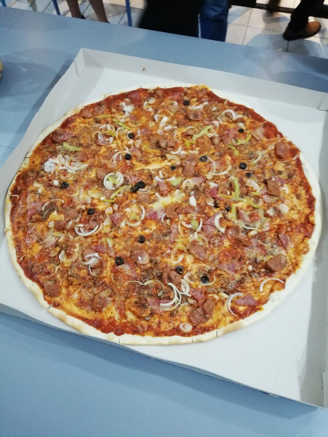 XXL pizza from Greenoz Pizzaria