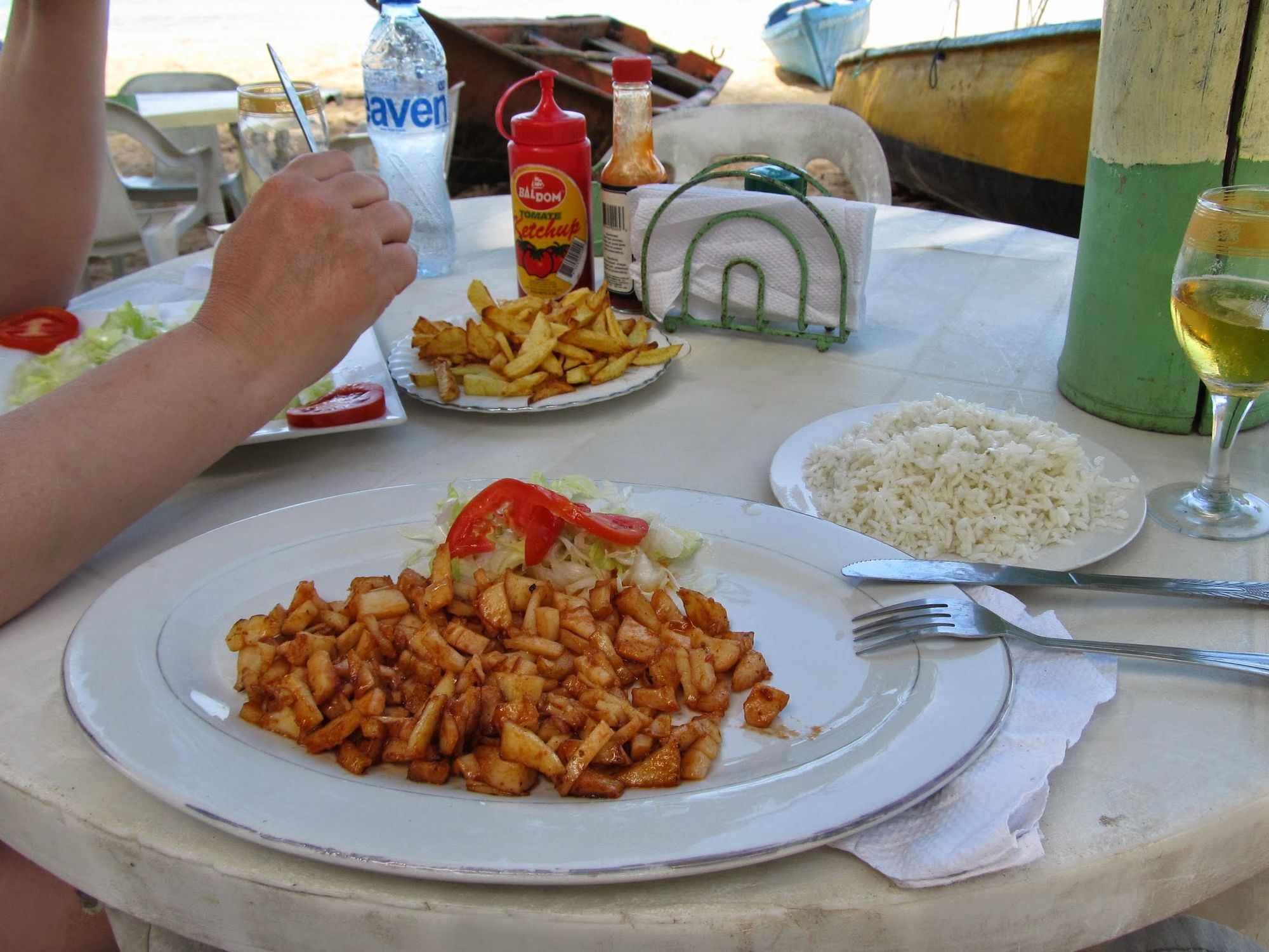 Kalmary w restauracji na plaży