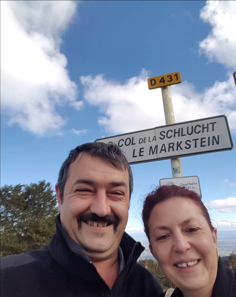 Auf dem Weg nach Oberney zu unserem Wohnmobilstellplatz machten wir eine kleine Pause am Col de la Schlucht. Der Col de la Schlucht ist ein 1139 m hoher Pass in den Vogesen.