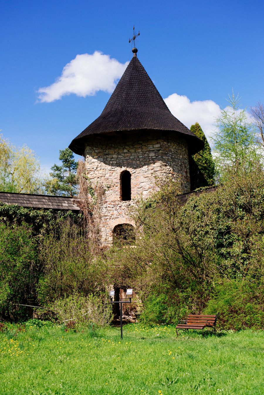 Only the monastery it’s surrounded by river-stone pathways. The rest of the site is almost entirely grass-friendly.