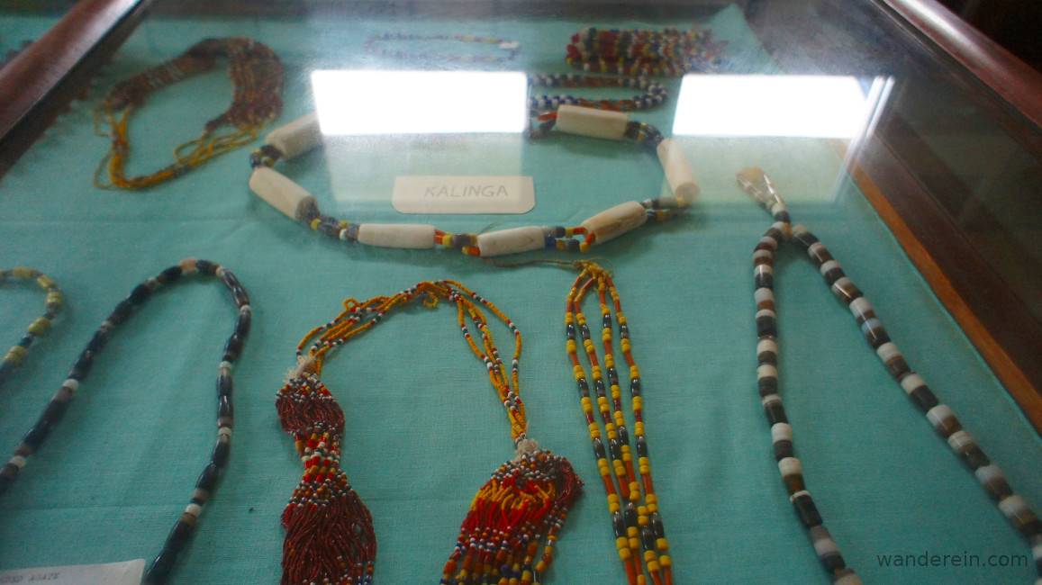 Bead Jewelry made of precious and semi-precious stones