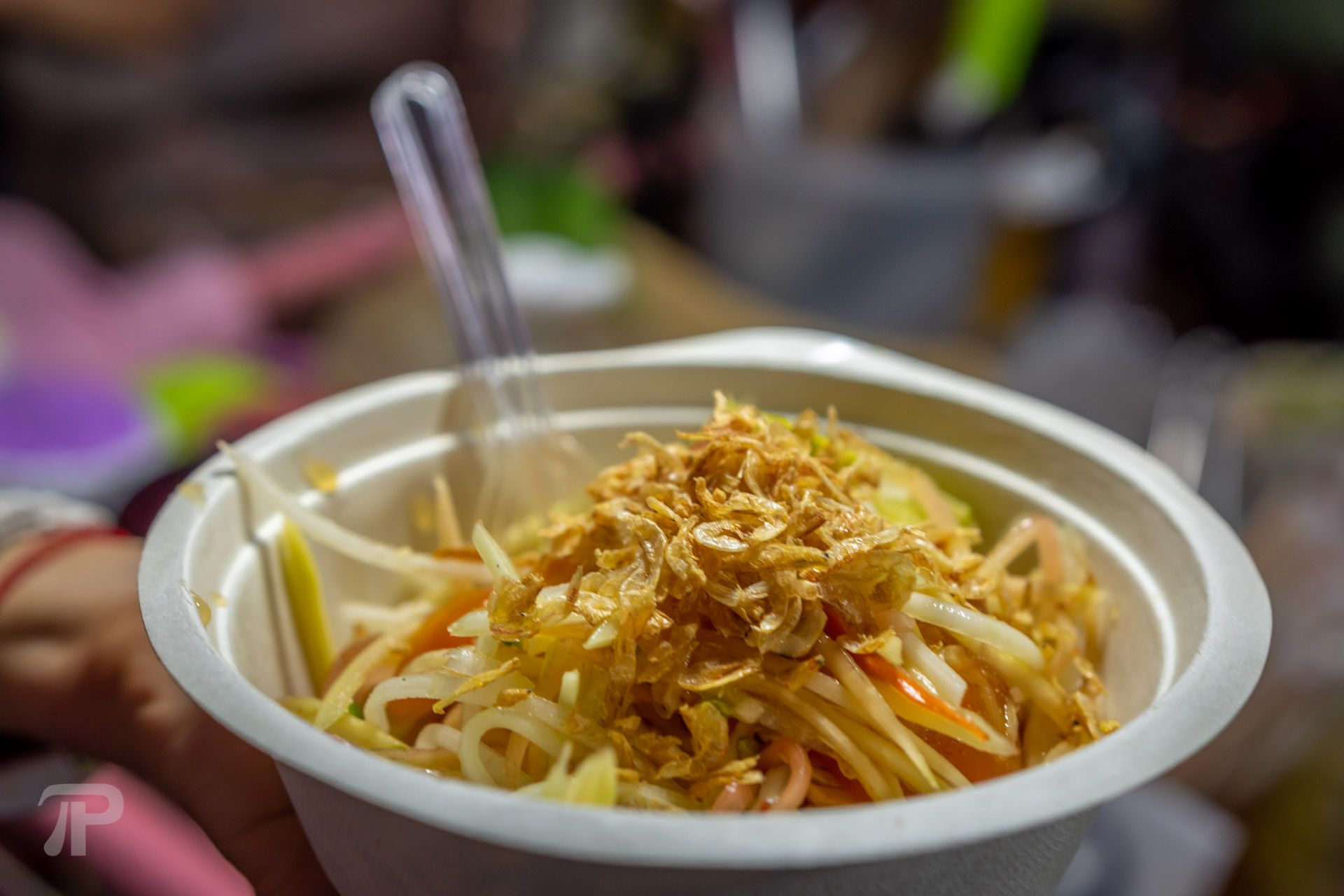 Papaya salad for 30 Baht