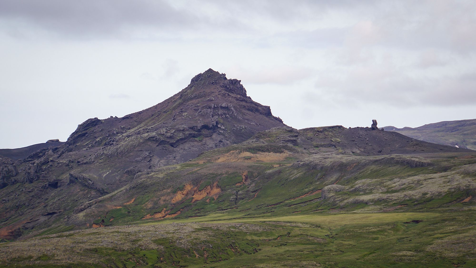 Bohater ostatniego wpisu - Koślawy Dzyndzel, po lewej Horn.