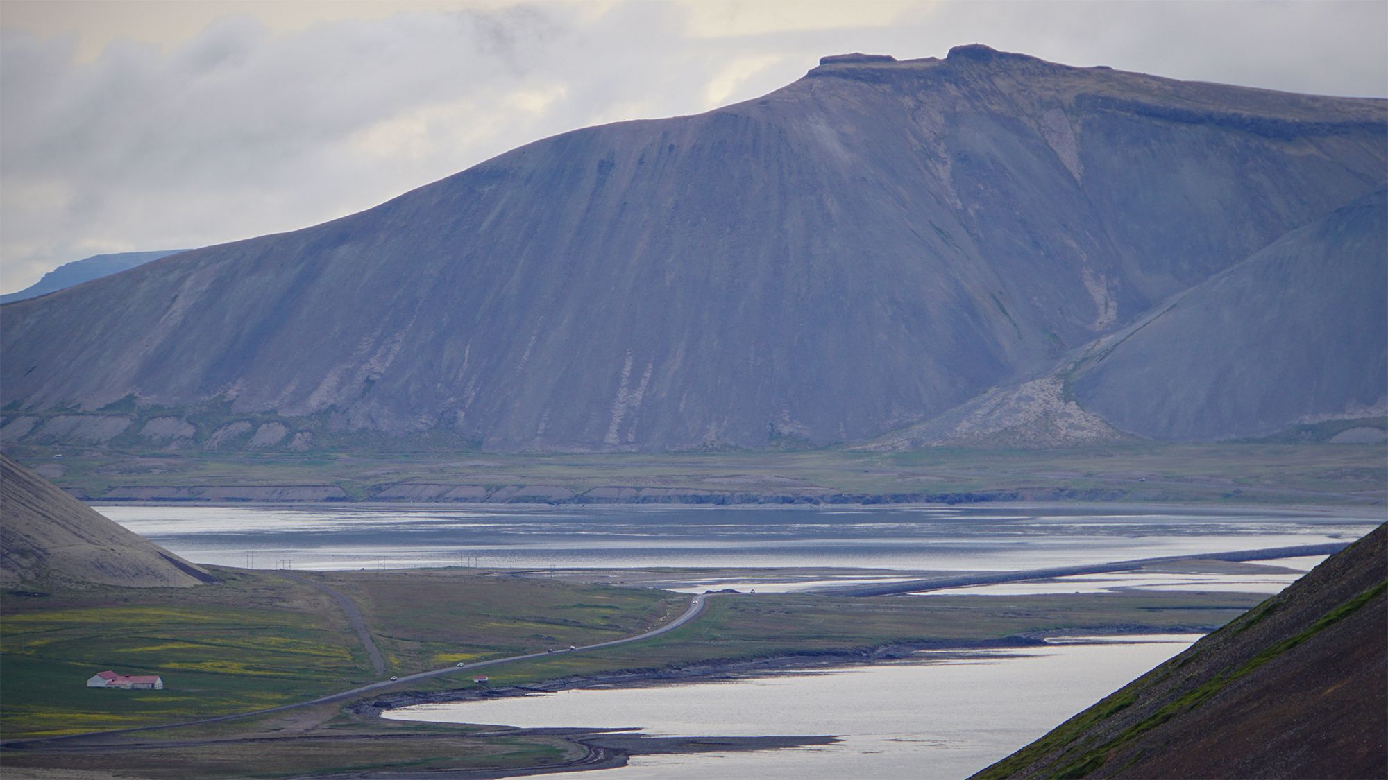 Droga do domu i dobry znajomy: Klakkur.