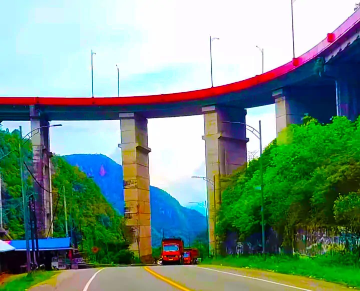 Memories of Traveling on the 9 Kelok Flyover