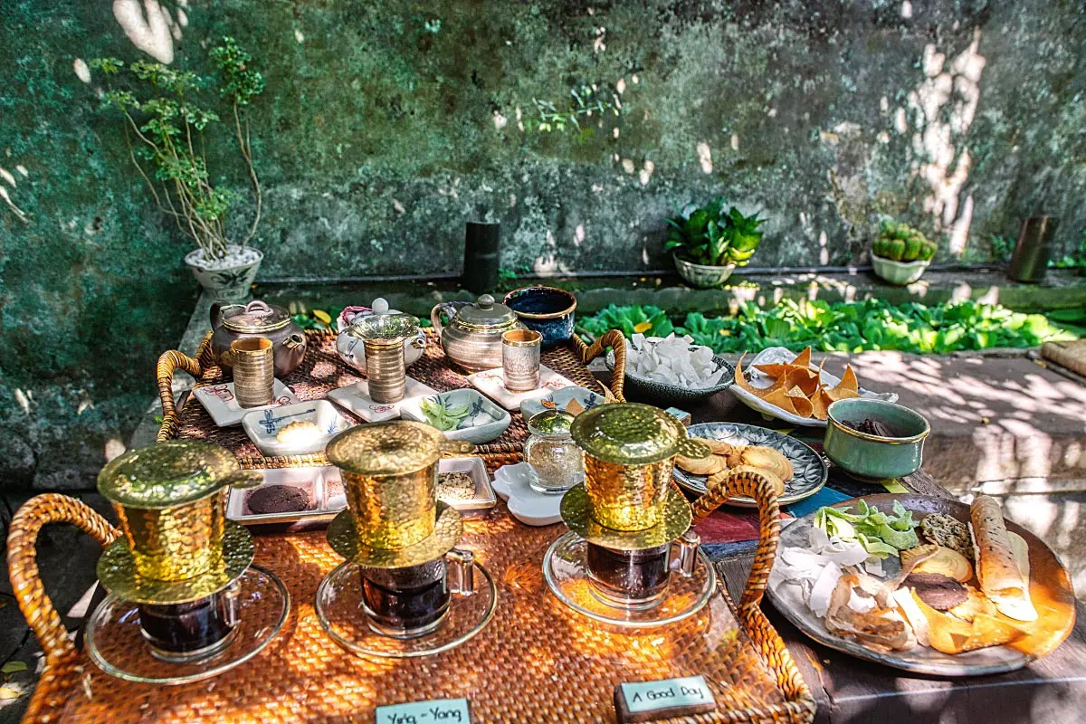 It is rare to come upon a teahouse with a solely local offer, yet here it was local and delicious.