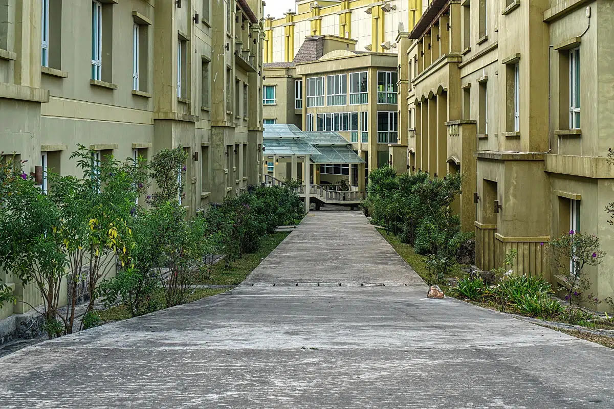 I am crazy? Then you explain these facilities…