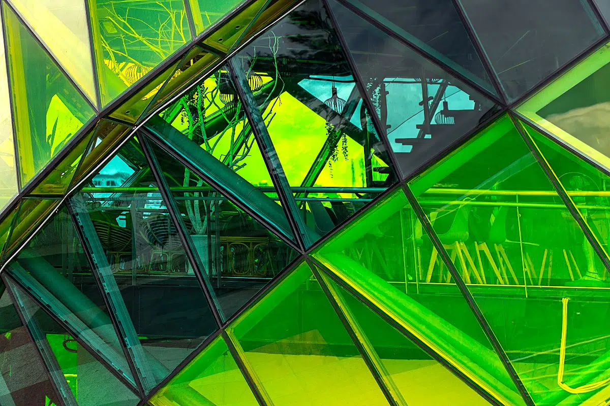 This building represents artichoke flower bud and also serves artichoke tea in the restaurant.