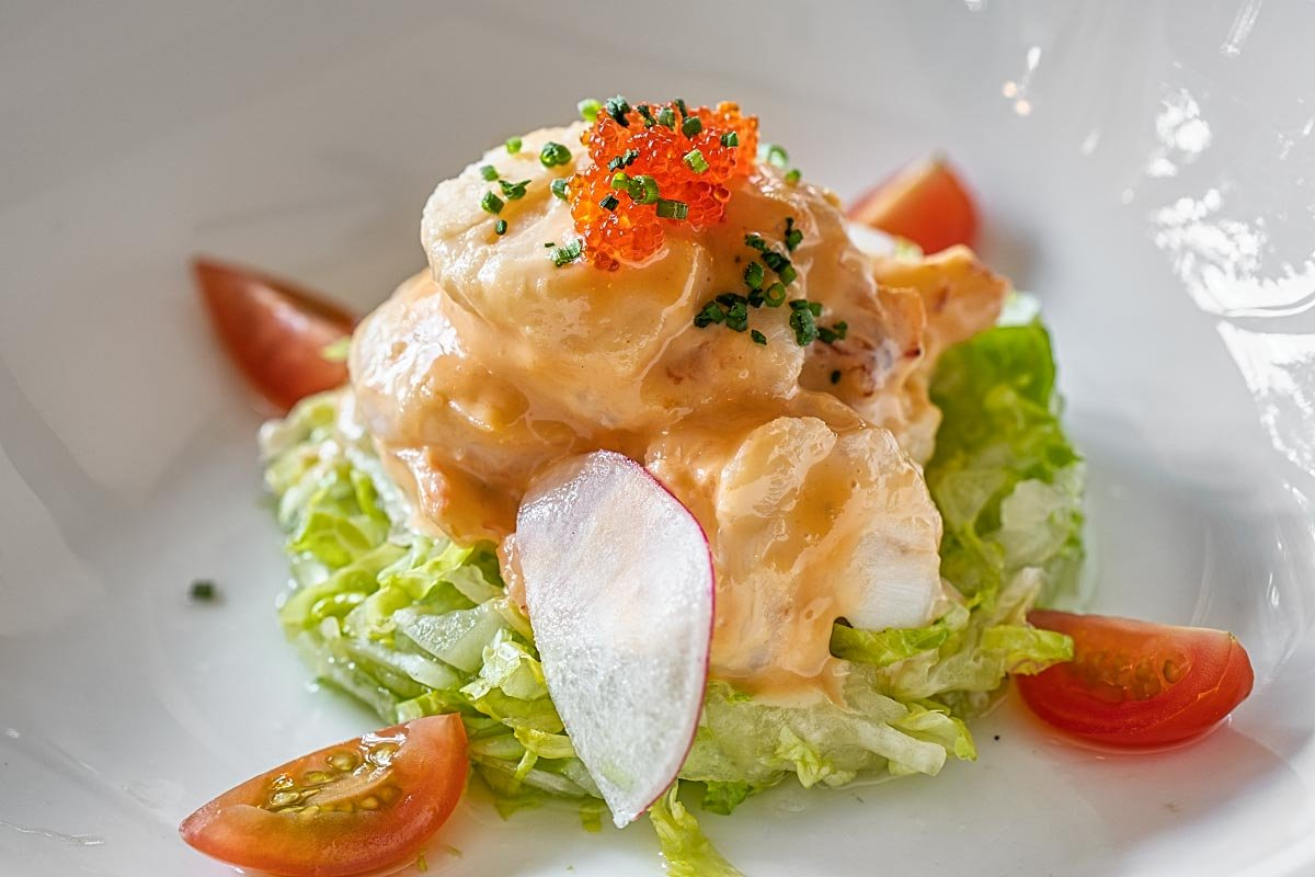 Prawns in cocktail sauce with melon lettuce and smoked roe.
